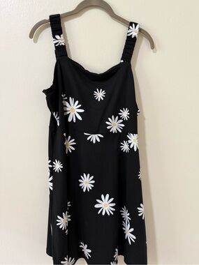 Sundress Black with white flowers Large